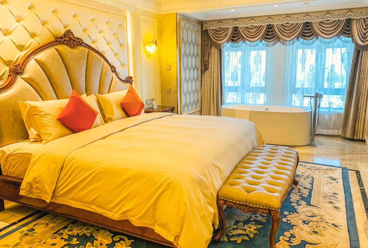 Wyndham Grand Kunming East Hotel Bagian luar foto