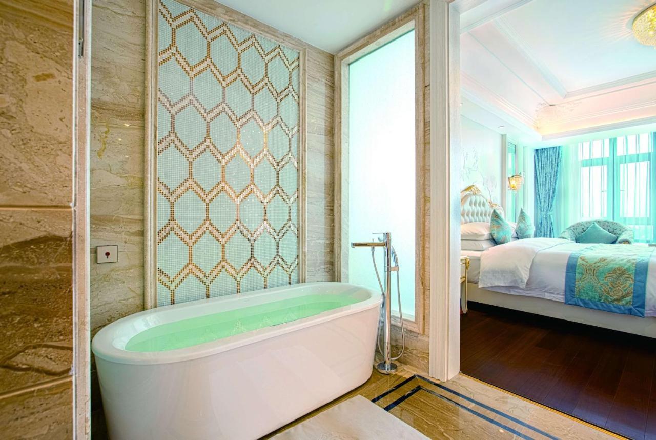 Wyndham Grand Kunming East Hotel Bagian luar foto