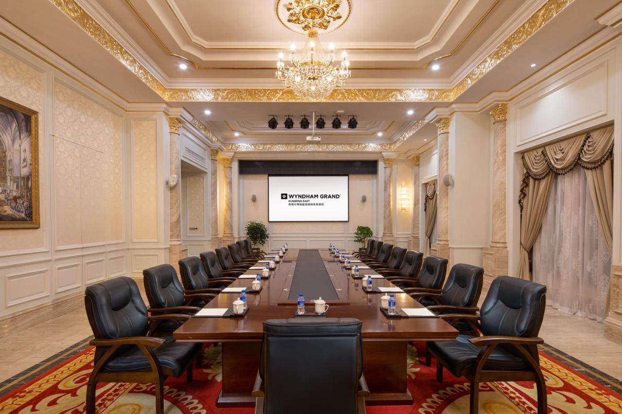 Wyndham Grand Kunming East Hotel Bagian luar foto