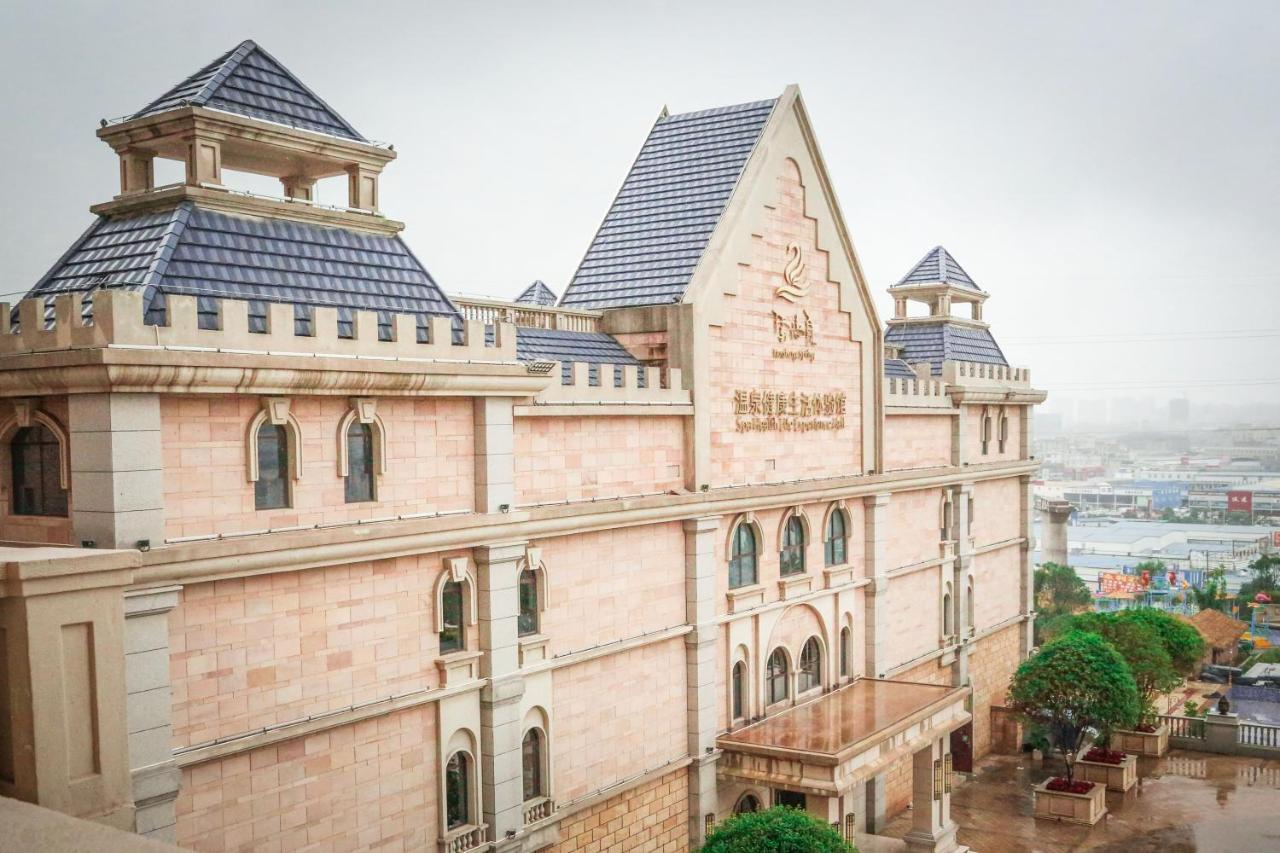 Wyndham Grand Kunming East Hotel Bagian luar foto