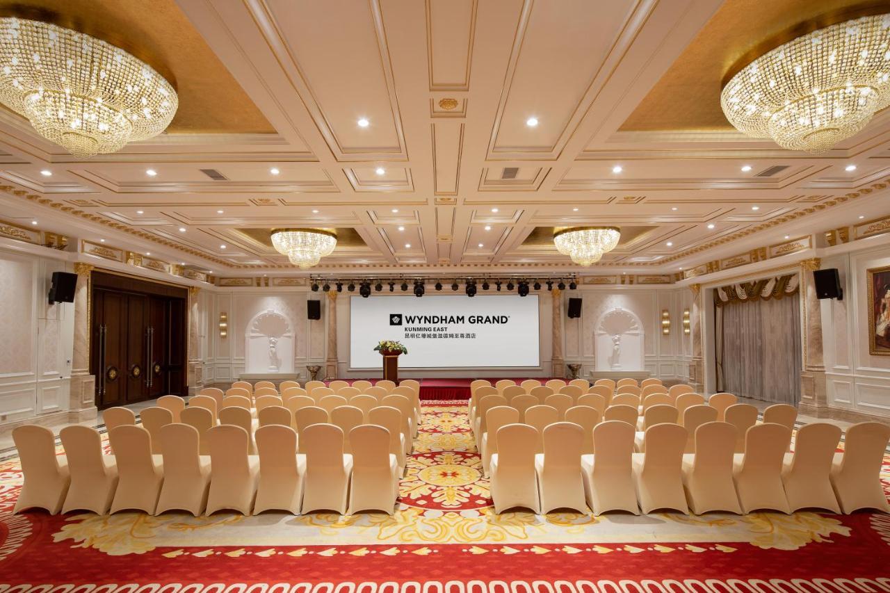 Wyndham Grand Kunming East Hotel Bagian luar foto
